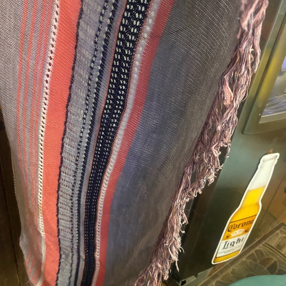 Sweater - Picture 4 of 6